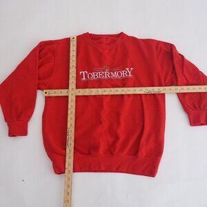 Vintage Red w White Tobermory Canada Embroidered Travel Crewneck Sweater M